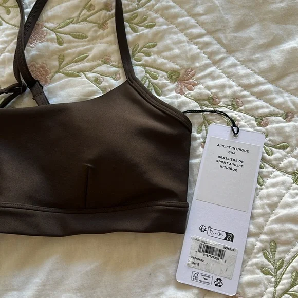 Alo Espresso Airlift Intrigue Bra - Picture 3 of 7
